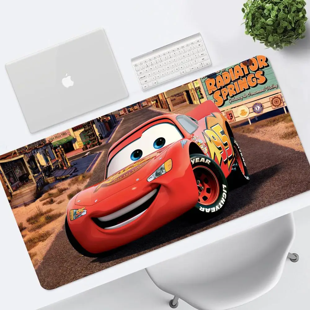 F-Fast L-Lightning McQueen Car Mouse Pad Gaming Mousepad Speed Desk Mat Laptop Gaming Mats For Office Carpet Desk Accessories