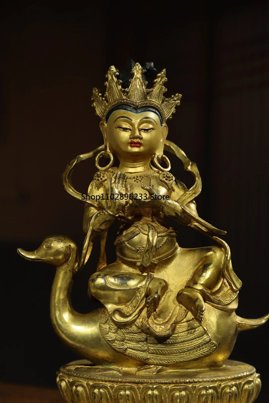 Tibet Nepalese brass gilt depicting the face of the Virgin of Harmony Riding Goose Brahma Buddha Statue Hall Ornament Household