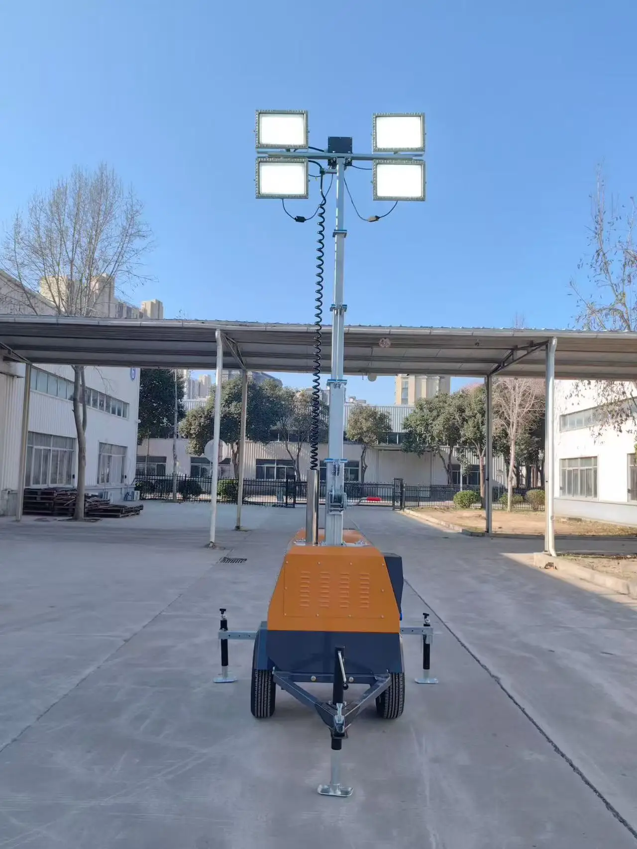 Diesel Lighting Tower Hydraulic Lifting Mast Stabilizer  Legs Wind Resistant Road Emergency Rescue Diesel Light Tower Equipment