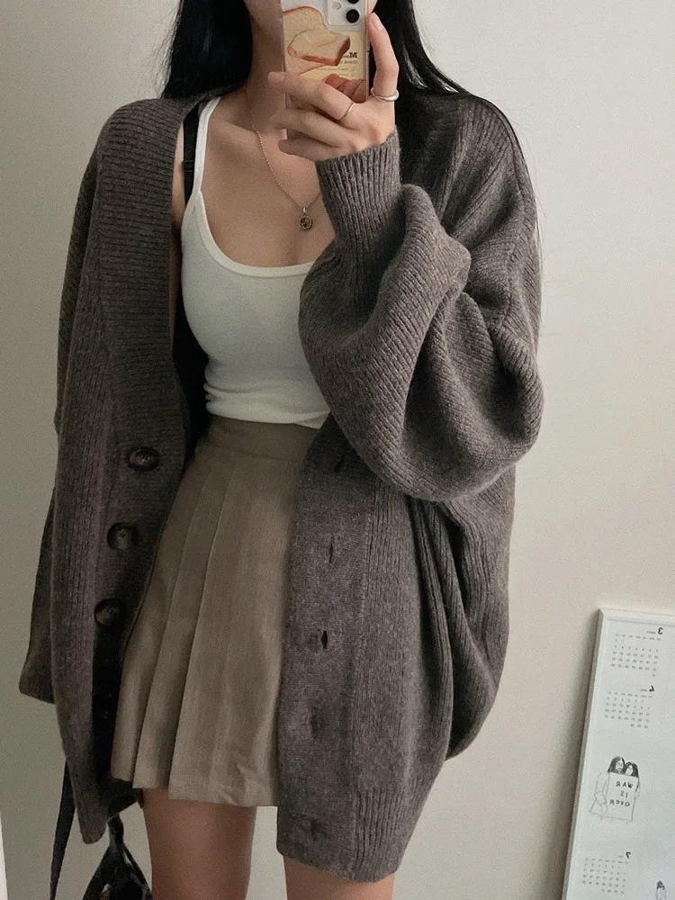

Chicearly Autumn Lazy Sle Single Button Loose Sve Long Full Length Knitted Sweater Coat for Women in V-Ne And Pure Color