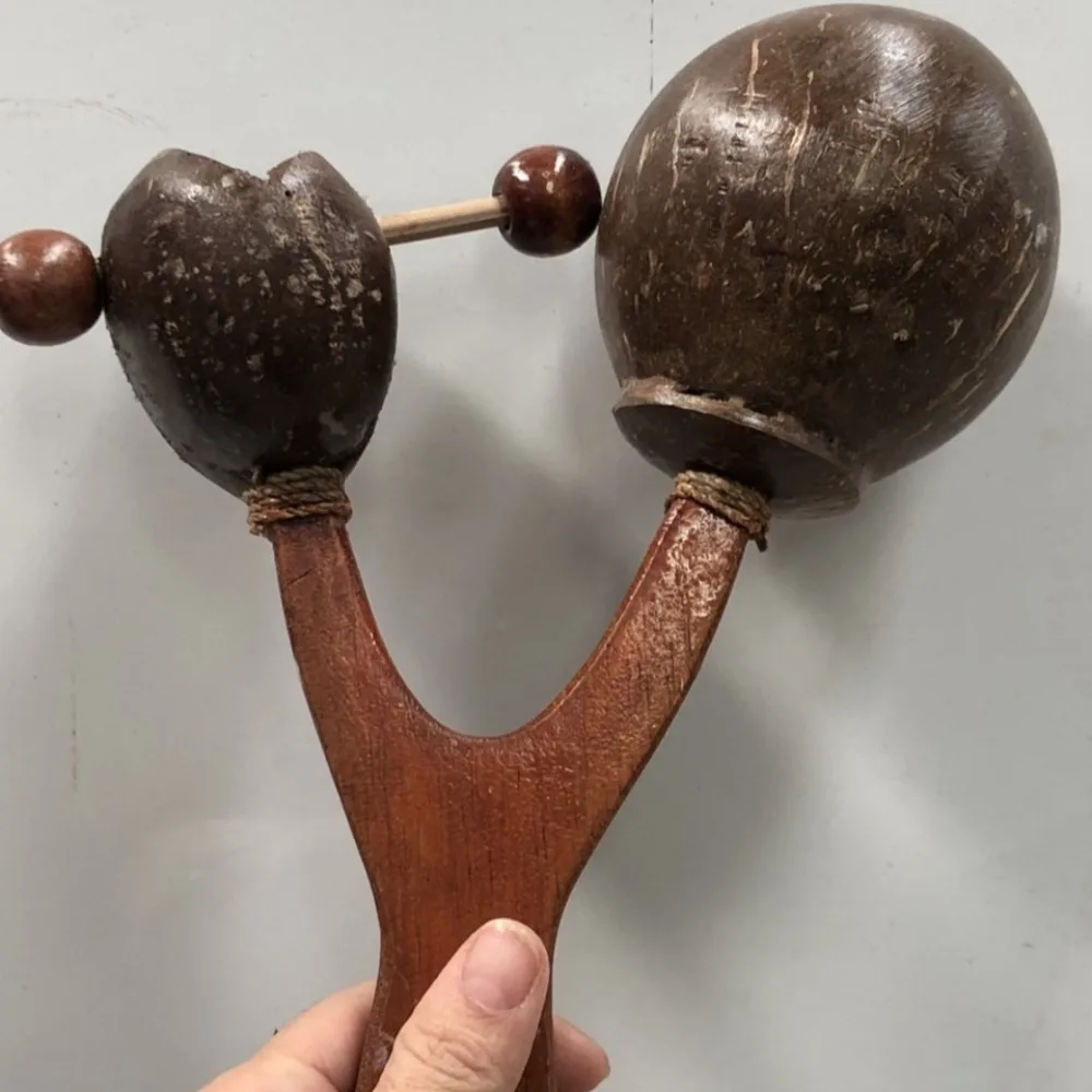 

Natural Coconut Shell Maraca Handcrafted Accompaniment Rhythm Maracas Shakers Adult Healing Percussion Musical Instruments