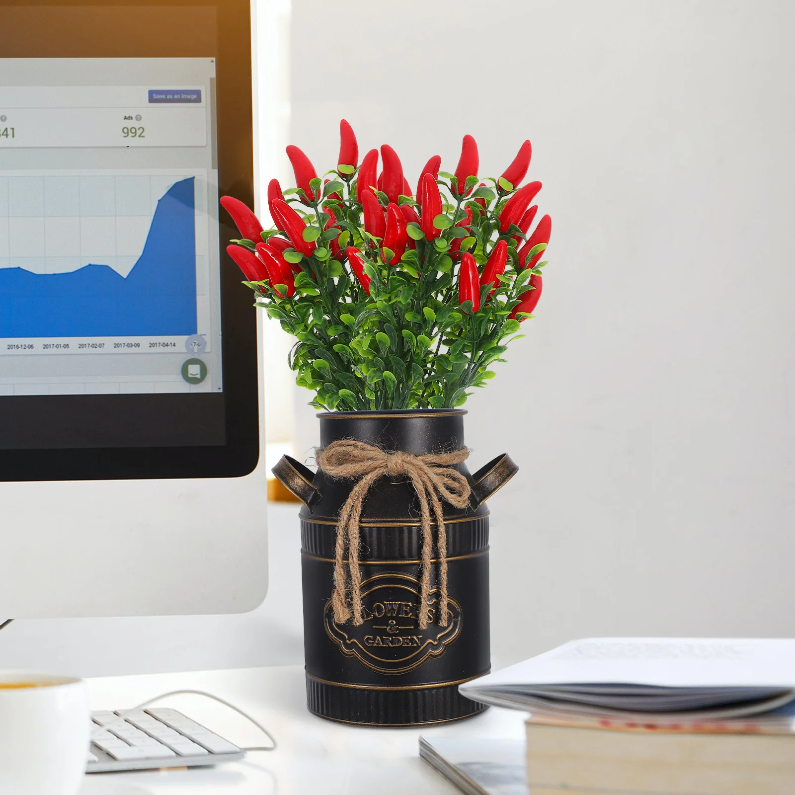 

10Pcs Lifelike Artificial Red Chili Pepper Bunch Faux Plant Home Office Decoration Realistic Hot Simulation Vegetables