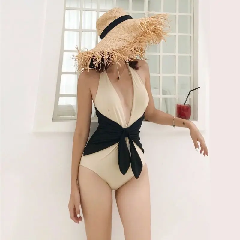 

Hot Spring Bathing Suit Female Internet Celebrity European and American One-piece Bikini Black Slim and Covers Belly