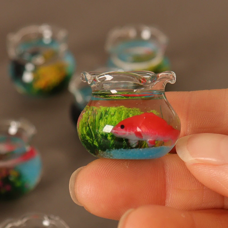 1/12 Dollhouse Miniature Simulated Glass Goldfish Bowl Dolls House Round Fish Tank Model Dollhouse Mini Furniture Decoration