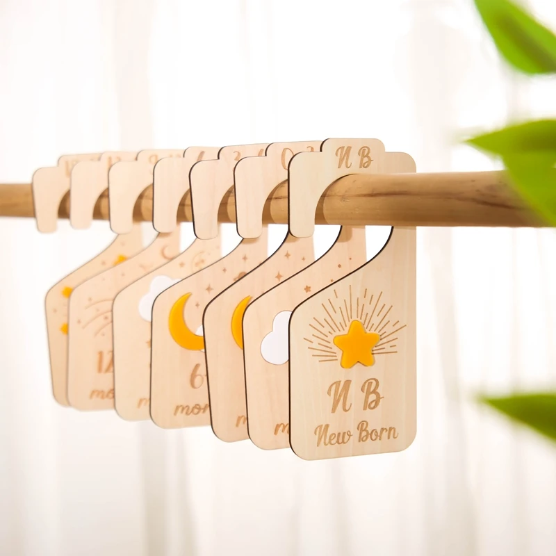 Wooden Baby Wardrobe Divider Label 7-Piece Set Newborn 24 Months Wardrobe Clothes Size Organizer Nursery Baby Hanger Dividers