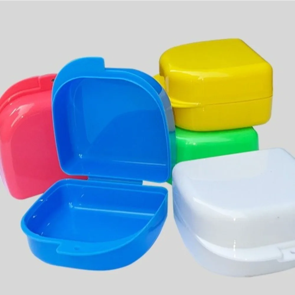 Convenient Compact Dental Retainer Case Travel Durable Mouth Guard Case Ventilated Lid Orthodontic Retainer Case Daily Care
