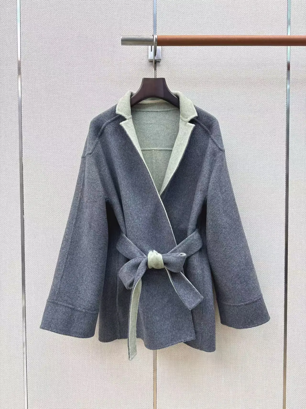New Arrival Autumn Winter Reversible Color Handmade Mid-length Wool Coat, Elegant Women Wrap Outerwear
