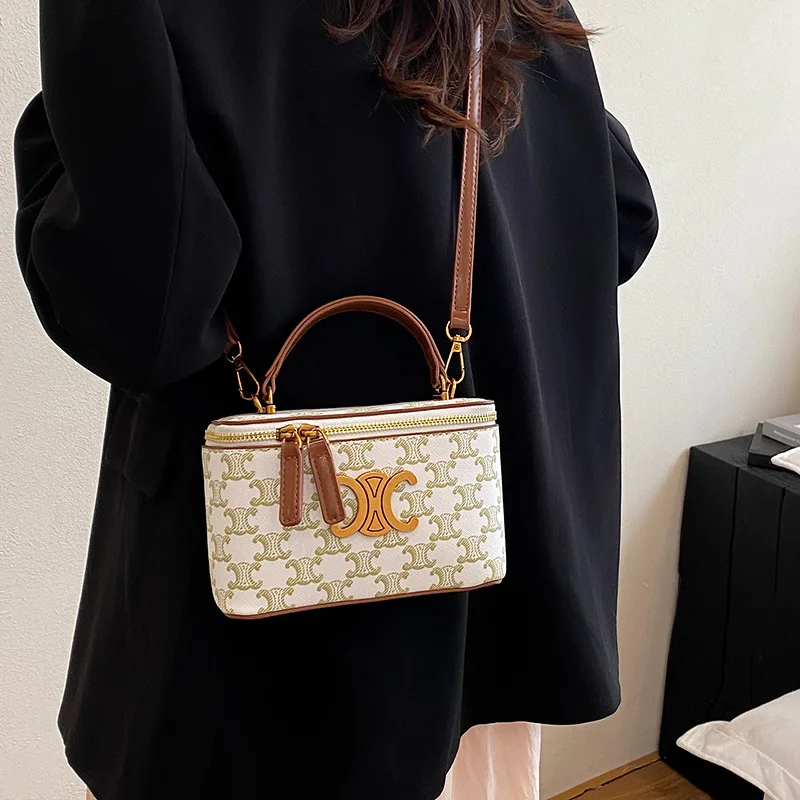 حقيبة صندوق ربيعي لعام 2025 للنساء، حقيبة كتف مربعة صغيرة عصرية، محفظة كروس أنيقة، حقيبة يد هندسية فريدة من نوعها