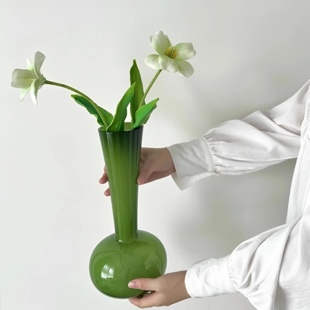 Nordic Style Green Glass Vase Narrow Neck Vase Hydroponic Fresh Floral Arrangements Container Living Room Office Decor