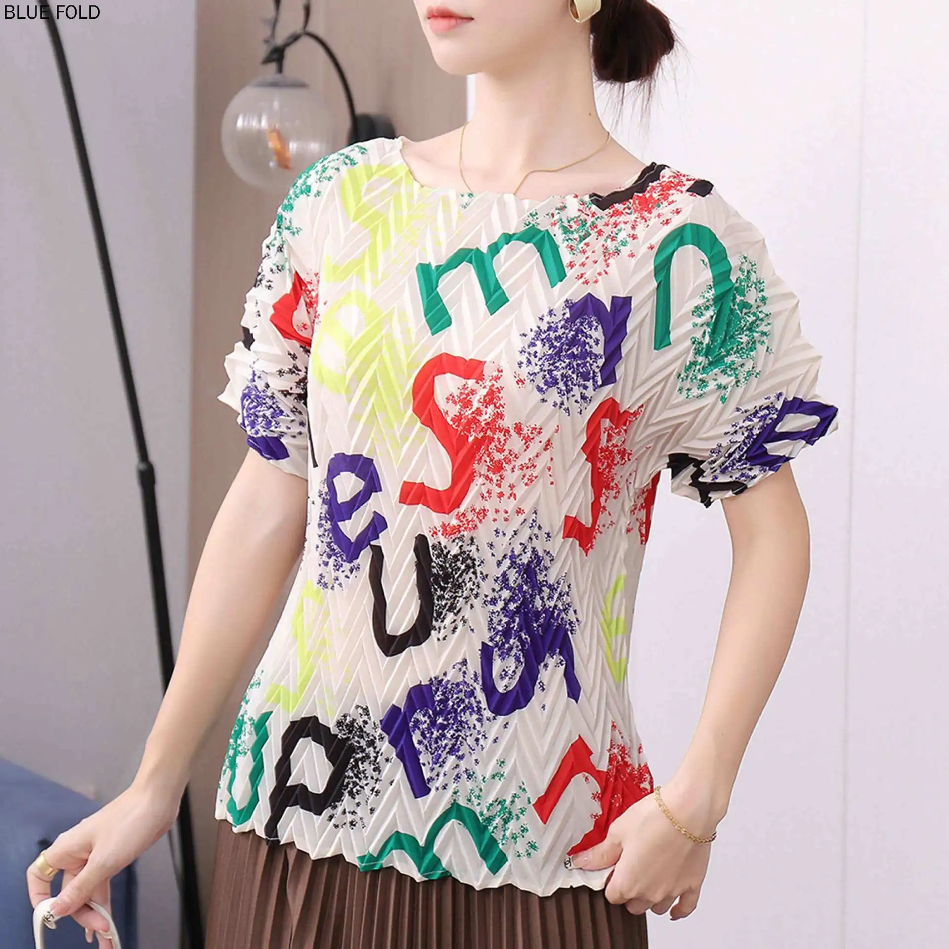 

MIYAKE PLEATS-Thin Breathable Round Neck Top, Multicolored Letter, Pleated Blouses, Feminine Top, Summer, New