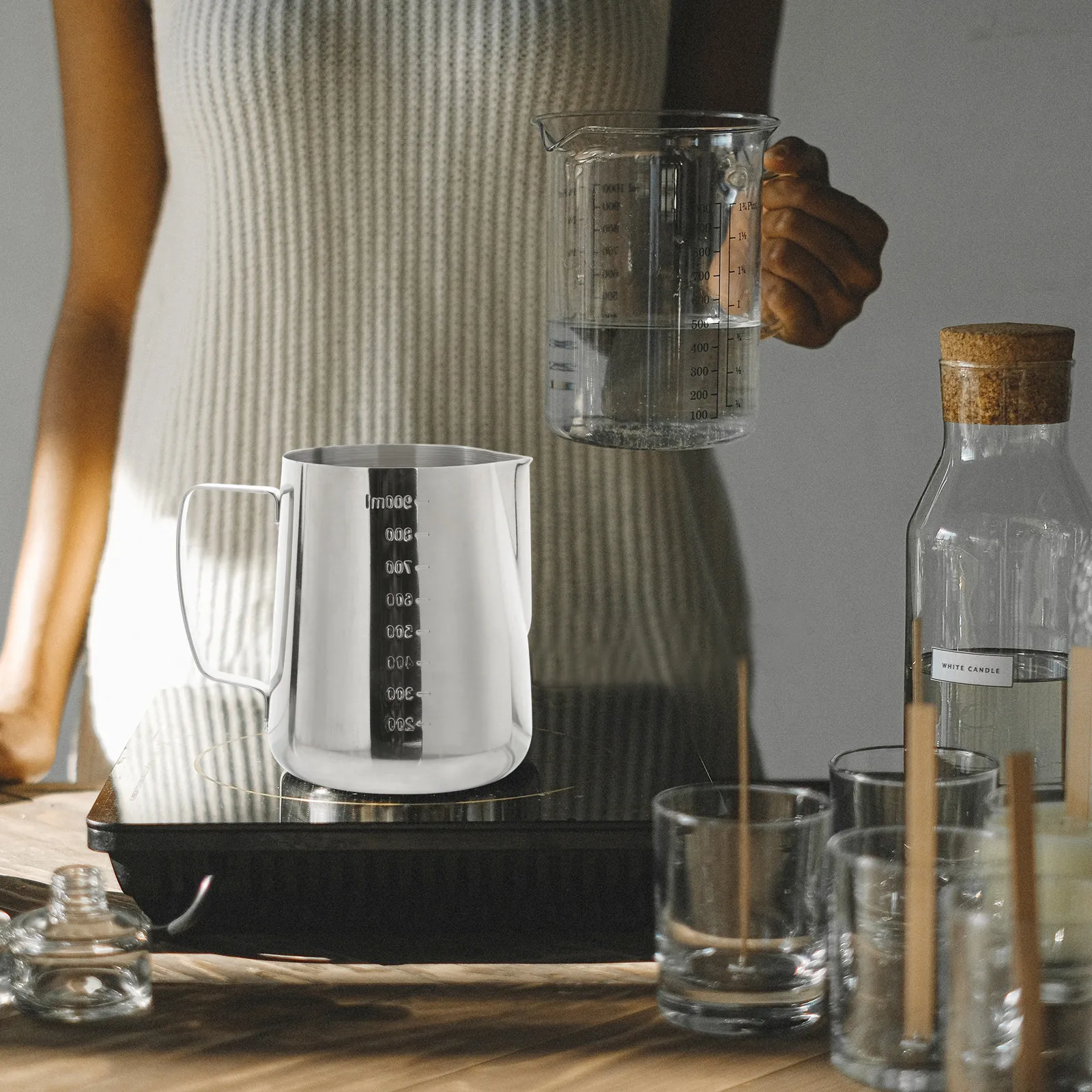 

Набор из 1 кувшина для взбивания молока из высококачественной нержавеющей стали для латте-арта, с удобной ручкой, для комфортного налива, большой емкости, для сливок