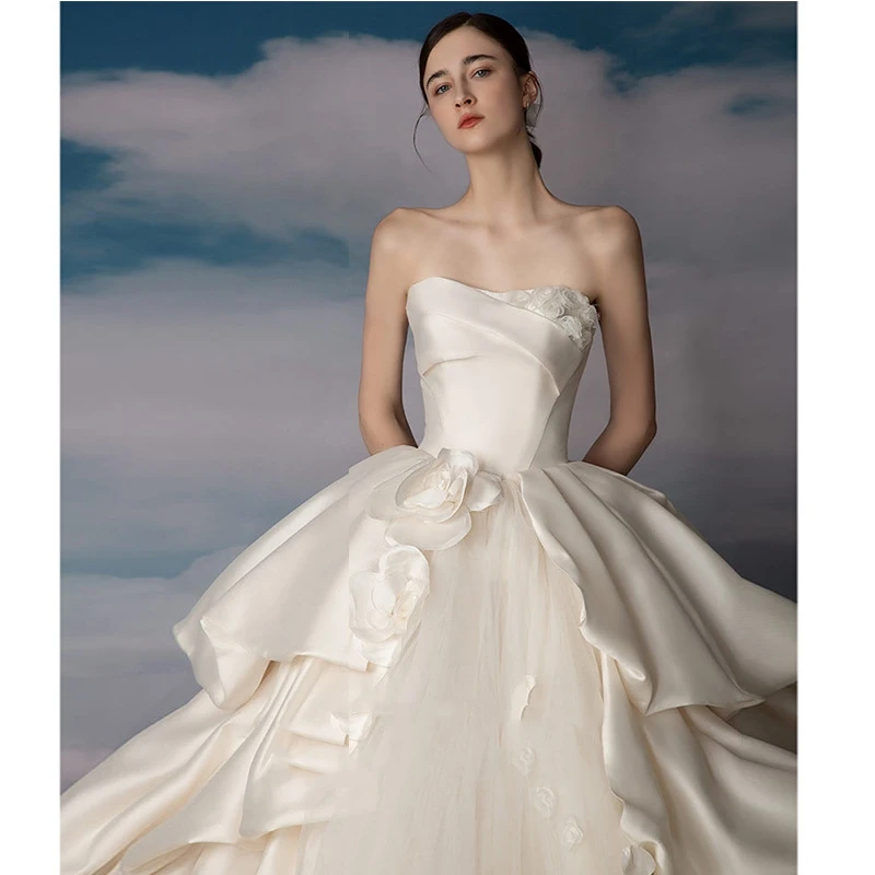 Robe de Mariée en Satin Élégante et Personnalisée Sans Bretelles pour Femme, Tenue de Bal à Fleurs, avec Traîne de Balayage, pour Patients, Quelle que soit la Tenue Éducative, 2024