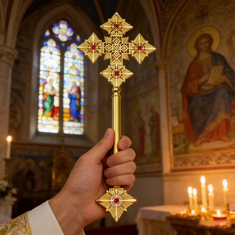 Neues traditionelles vergoldetes orthodoxes Standkreuz mit roten Emaille-Details für die Präsentation am Kirchenaltar und liturgische Feierlichkeiten – Detail 6