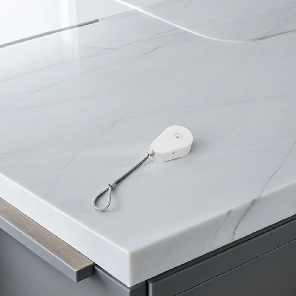 1Set Retractable Anti-Loss Cable Case Heavy-Duty Steel Wire One-Button Operation for Laptops Tablets Projectors Secure Storage