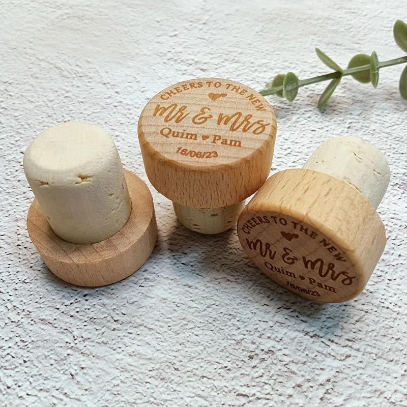 سدادة زجاجة النبيذ المخصصة، هدية شكر لحفلات الزفاف، اسم مخصص للسيد السيدة هدايا الزفاف للضيوف، الفلين الخشبي