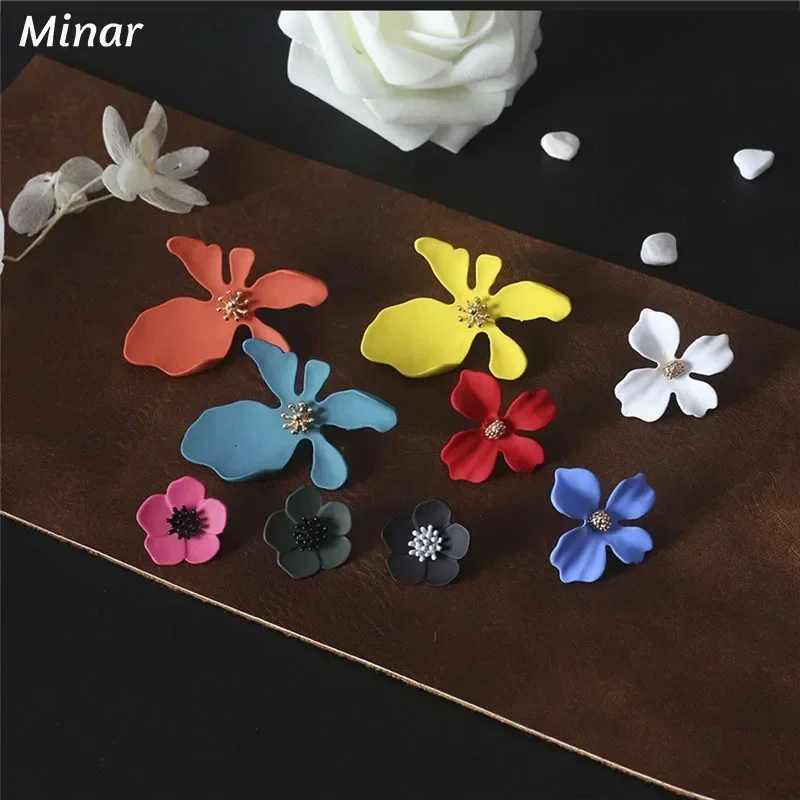 3Size Korean Style Cute Flower Earrings Colorful Petal Stud Earrings for Women Brinco Statement Female Fashion Jewelry Gift Girl
