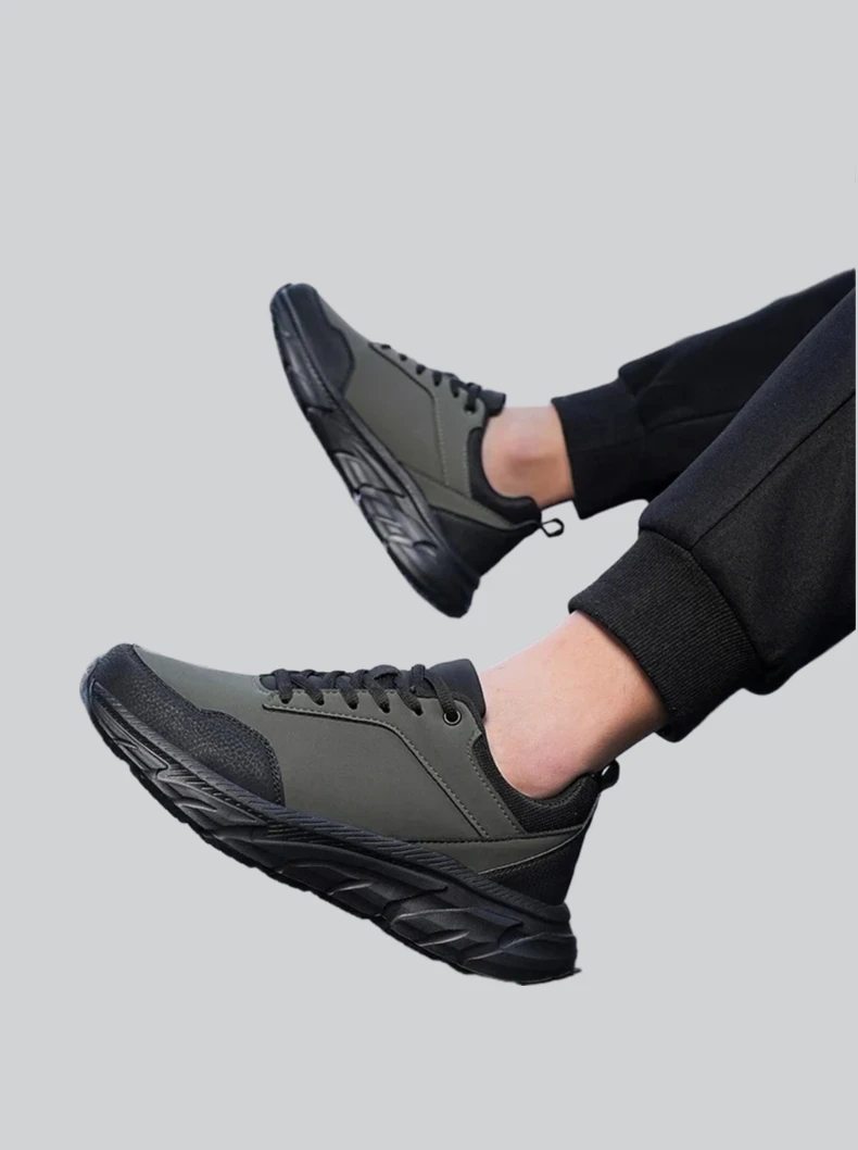 

Men Sneakers Thick Soled Casual Shoes Men Cushioning Sports Outdoor Waterproof Walking Plus Size 39-48 Autumn