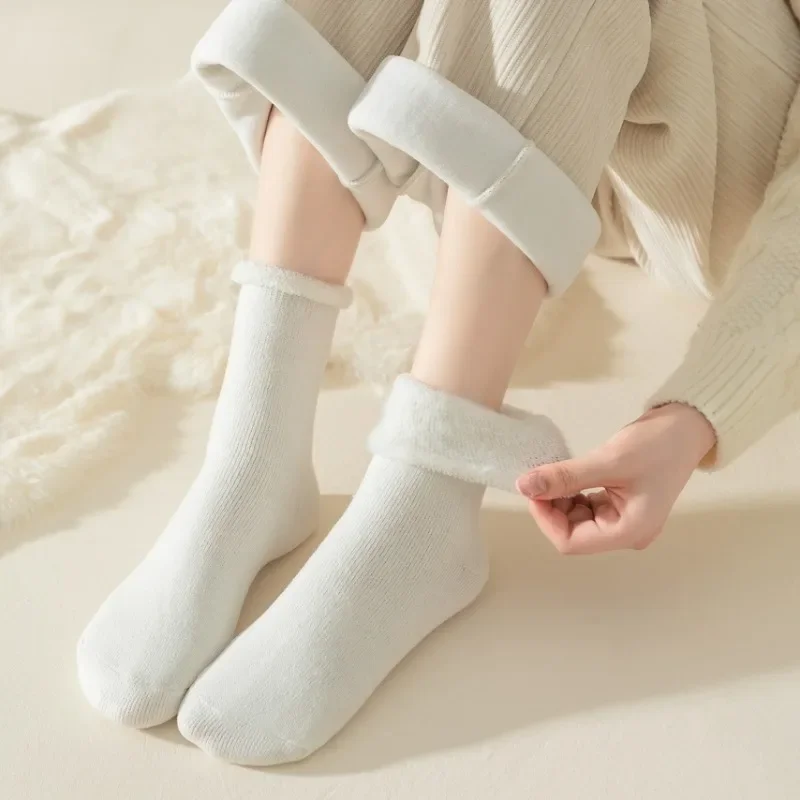 Women Winter Thicken Socks New Female Cashmere Wool Warm Thermal Hosiery Girls Super Soft Solid Color Wool Cashmere Snow Socking