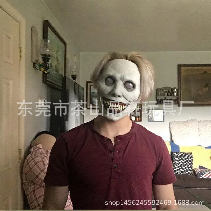 

2025 New Halloween Horror Mask COS Smile White Face White Eyes Demon Exorcist Mask