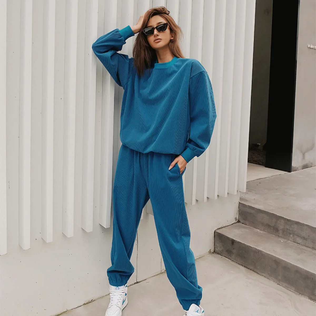 Autumn Two Pieces Women Solid Color Sets Long Sleeve Round Neck Sweater Wide Leg Jogging Tracksuit Pants Female Suits 2023