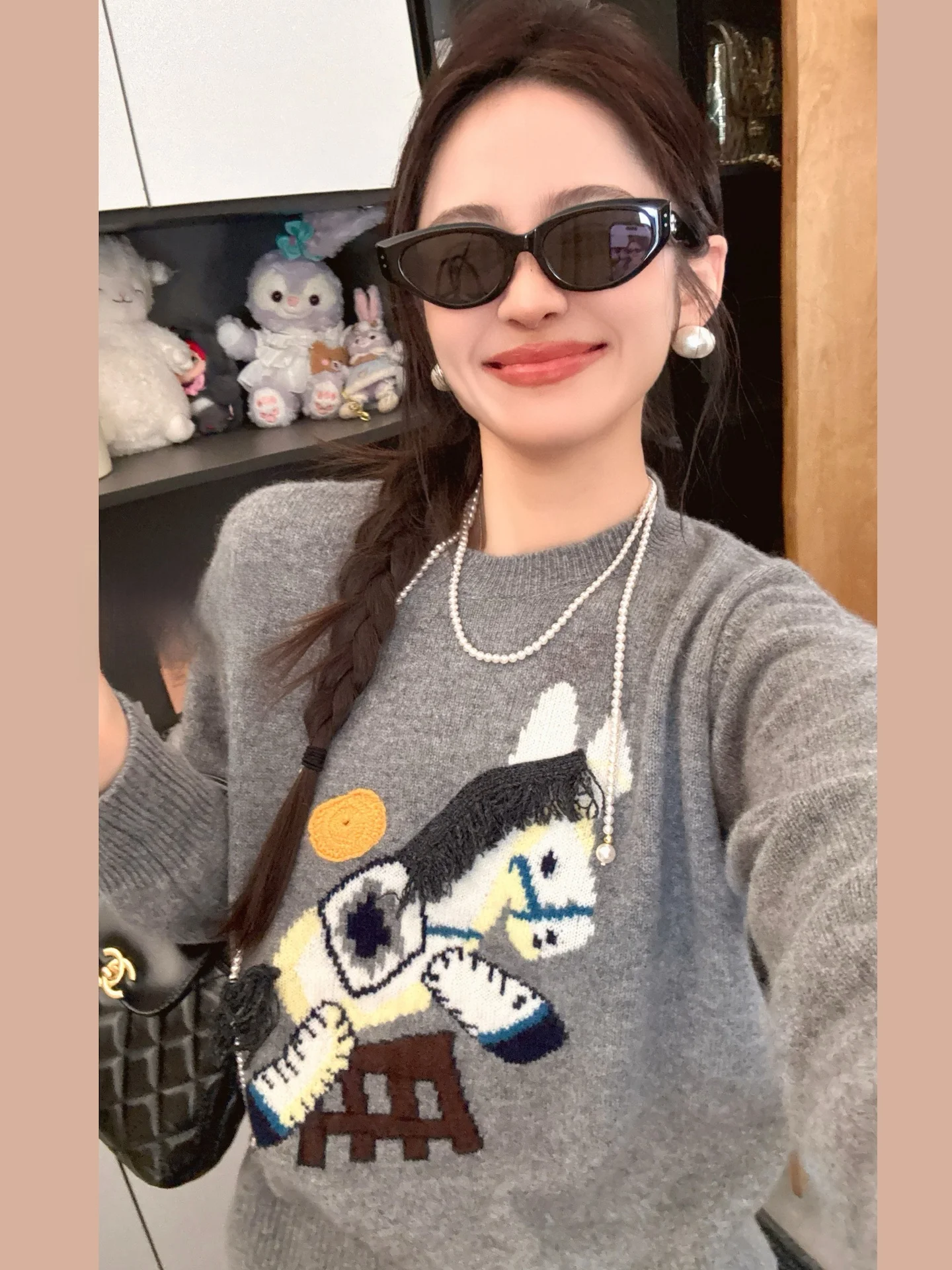 

Женский вязаный свитер Zhen Chun Hua Er свободного кроя с круглым вырезом, полностью шерстяной, с вышивкой цветочным узором, мягкий, с длинными рукавами, зимний топ