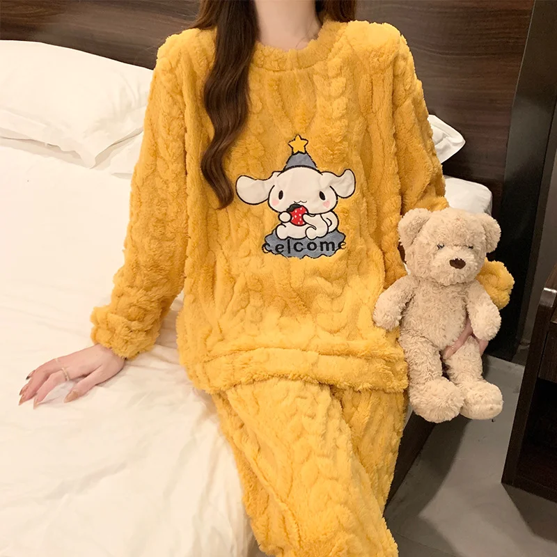 Piyama hangat bulu karang wanita Sanrio yukui Set pakaian rumah Pullover leher kru Jacquard lucu bulu domba musim gugur dan musim dingin