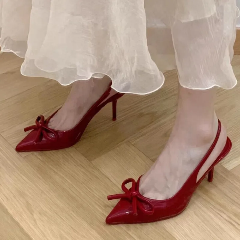 

2025 women's summer new sexy pointed designer high heels outdoor leisure comfortable shallow slip-on ladies sandals large size