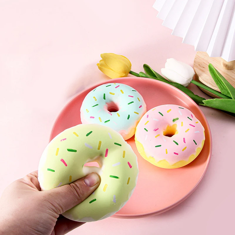 Creative TPR Donut Squeezing Slow Rebound Toy Funny Novelty Mini Squeeze Toy Simulation Food Series Stress Relief Toys For Kids