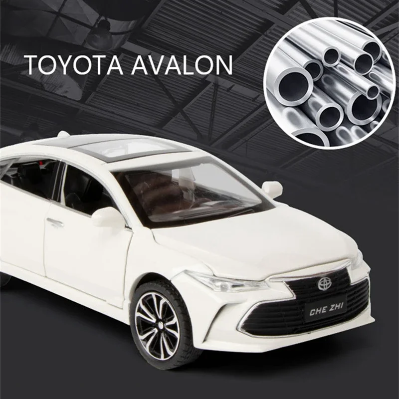 1:24 TOYOTA Avalon Alloy Car Model Diecasts & Toy Vehicles Metal Toy Car Model Simulation Sound and Light Collection Gifts