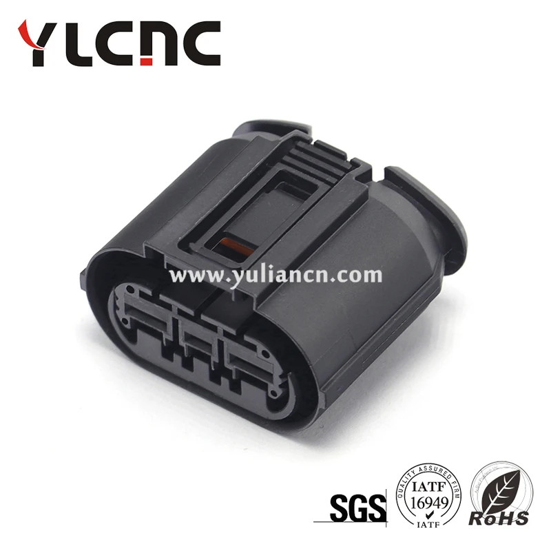 YLCNC factory direct sales 1Set 3Pin BMW rear brake sub pump plug connector for BMWF18 F25 520 523 525 X3 X4 1670372-1 1670370-1