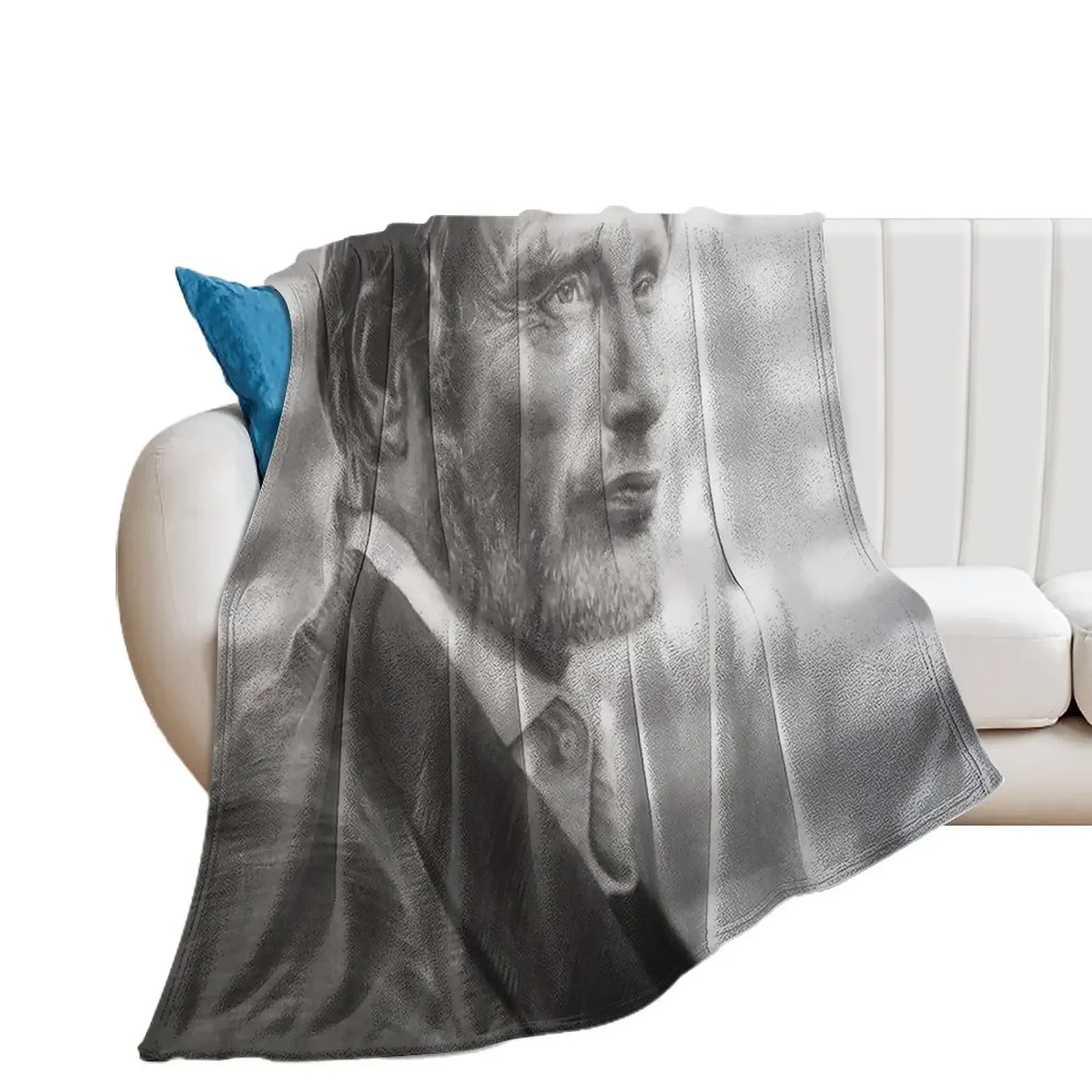 

Mads Mikkelsen Throw Blanket anime Luxury Throw Soft Beds Decoratives Blankets