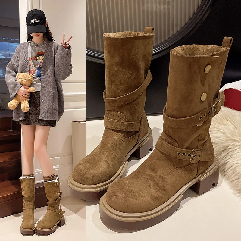 

Winter Plus Size Short Boots for Women Inner Height Increase Cuffed Cotton Boots Thick Sole Two-Way Wear Leather Boots