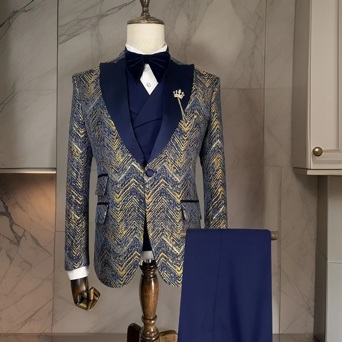 Setelan bunga untuk pria Slim Fit Gold Shiny Blazer dengan celana rompi 3 Pcs penjahit bisnis Prom pernikahan pengantin pria tuksedo 2025