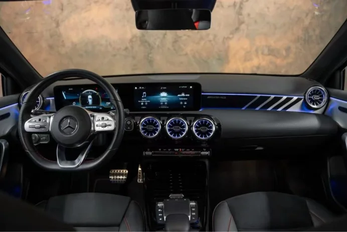 Kabelloses CarPlay Android Auto Interface für Mercedes Benz A W177 GLB GLA CLA Klasse 2019-2022 NTG6.0 MBUX OEM Upgrade mit Touch-Funktion – Detail 1
