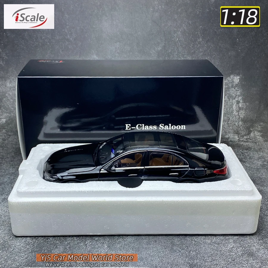 iScale  Diecast model 1:18 scale  E-Klasse E450 W214 New sedan Car model Static decoration Holiday gift collection