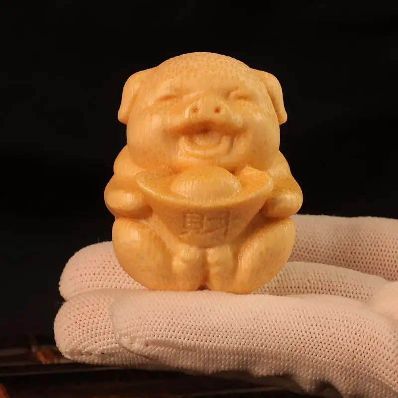 Solid Bamboo Carving Cute Lucky Pig Handheld Ornament High-Density Old Material Small Figurine Tea Pet