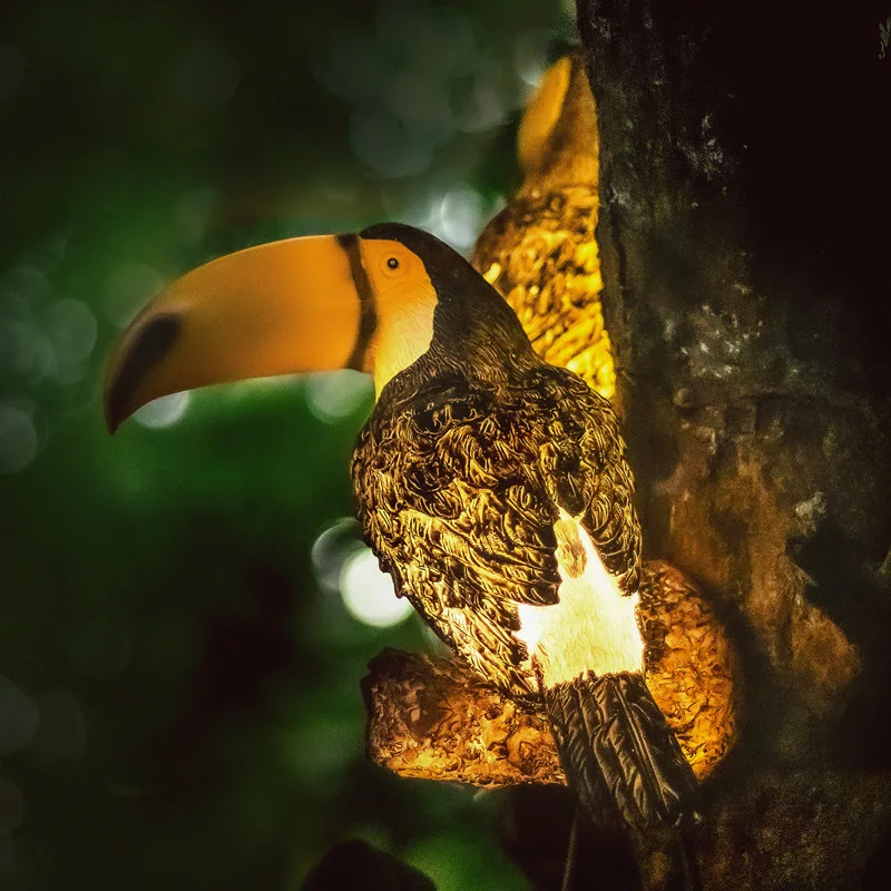 Simulated Big Billed Bird Tree Hanging Gardening Courtyard Garden Layout Resin Landscape Lights