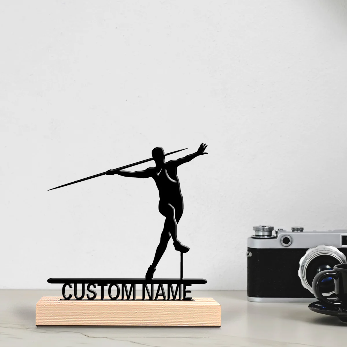 1pc Romantic Personalized Custom Throwing Metal Statues Sports Enthusiast Gift With Wooden Base Perfect For Bedrooms