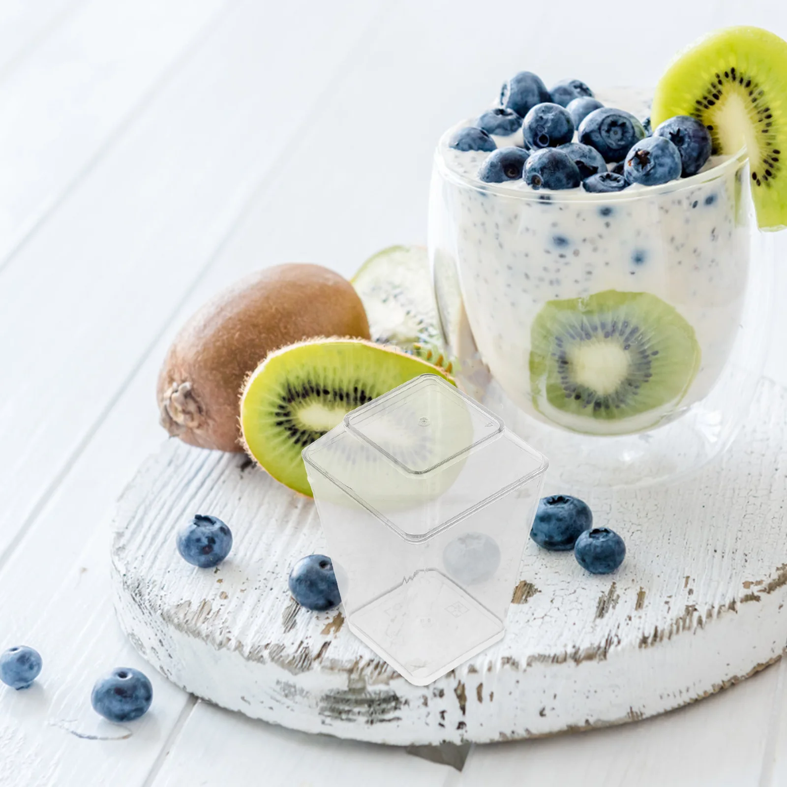 

100Pcs Pudding Yogurt Dessert Cups 150Ml Clear Single Use Containers Stackable Transparent for Parfait Mousse Rice Pudding Party