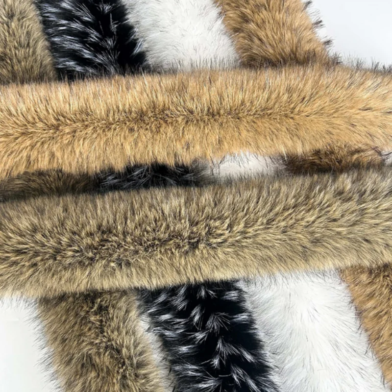 Cappotto Invernale con Collett - Winter Clothing Essentials recensione e prezzo