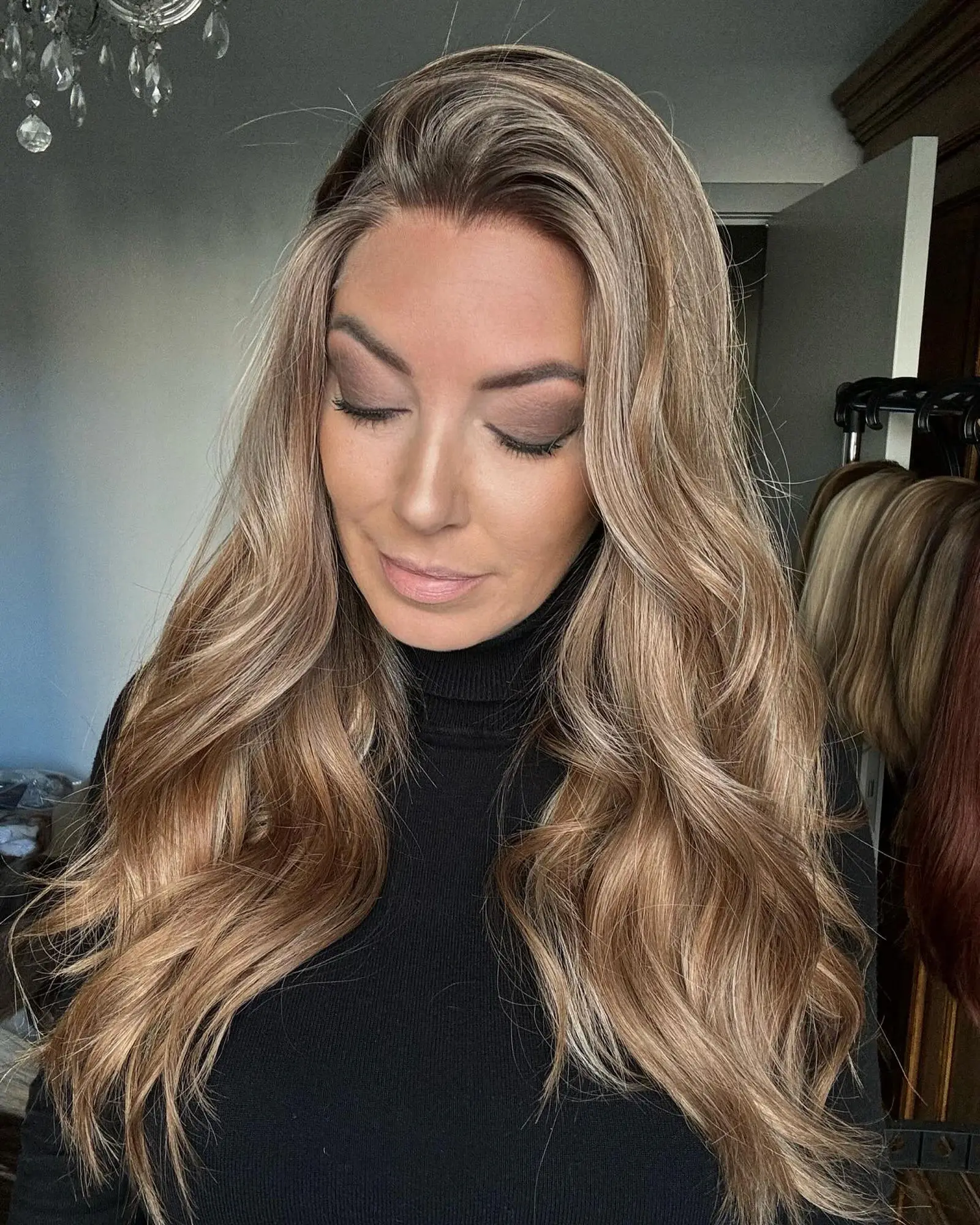 180% Density Dark Roots Body Wave Wig Long Light Brown Wig With Natural Haieline For Women Middle Part Water Wave Glueless Wig