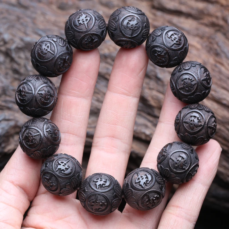 Ebony Beads Wood Carving Beaded Amulet Pendant Buddhist Buddha Statues Lucky Amulet Carving Wooden Artifact Bracelet