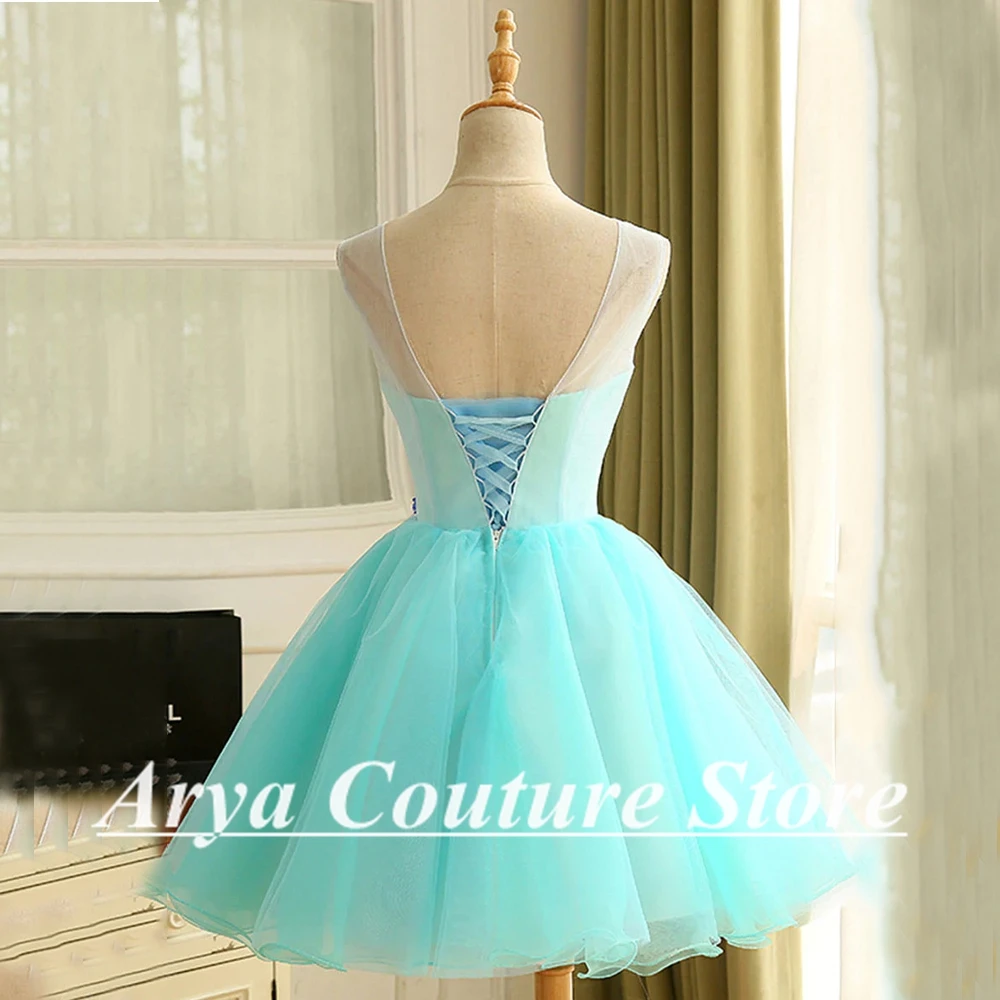 Mini robe de cocktail sans manches à col rond, personnalisée, avec perles et fleurs, à lacets, sexy, dos nu, robe de banquet pour femmes