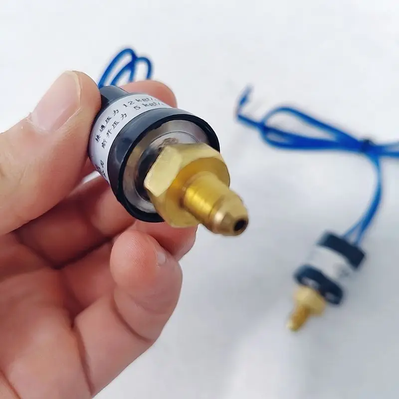 Genuine Electric Lubricating Oil Pump Repair Parts Precision Pressure Switch Sensor Normally Open Normally Closed