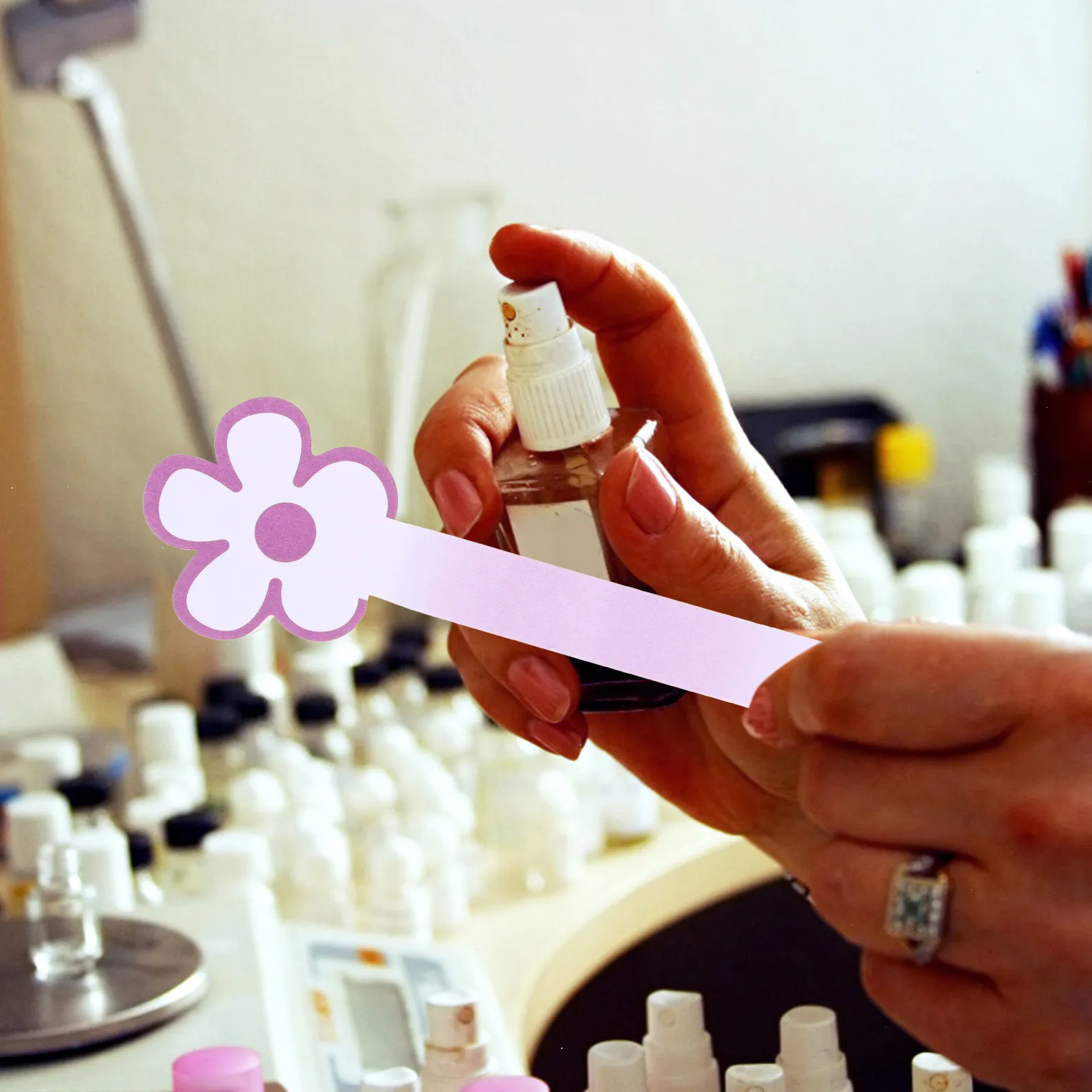 100-bandelettes-de-test-de-parfum-style-fleur-papier-premium-pour-Echantillonnage-d'huiles-essentielles-et-de-fragrances-bloc-notes
