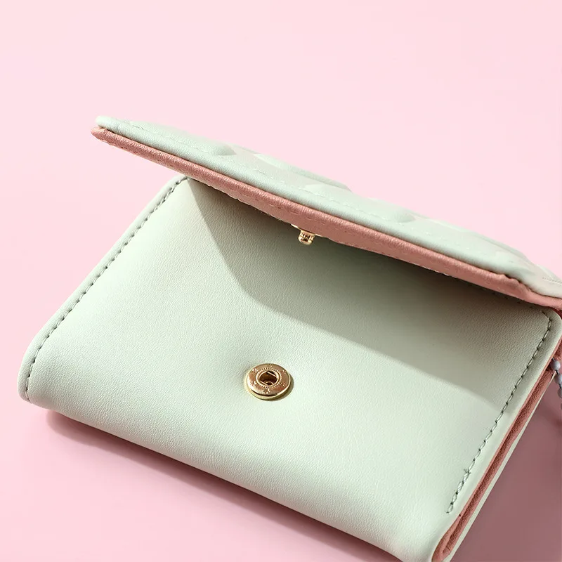 Stylish Heart Pattern Short Wallet, Solid Color Trifold Coin Purse, Faux Leather Casual Credit Card Case