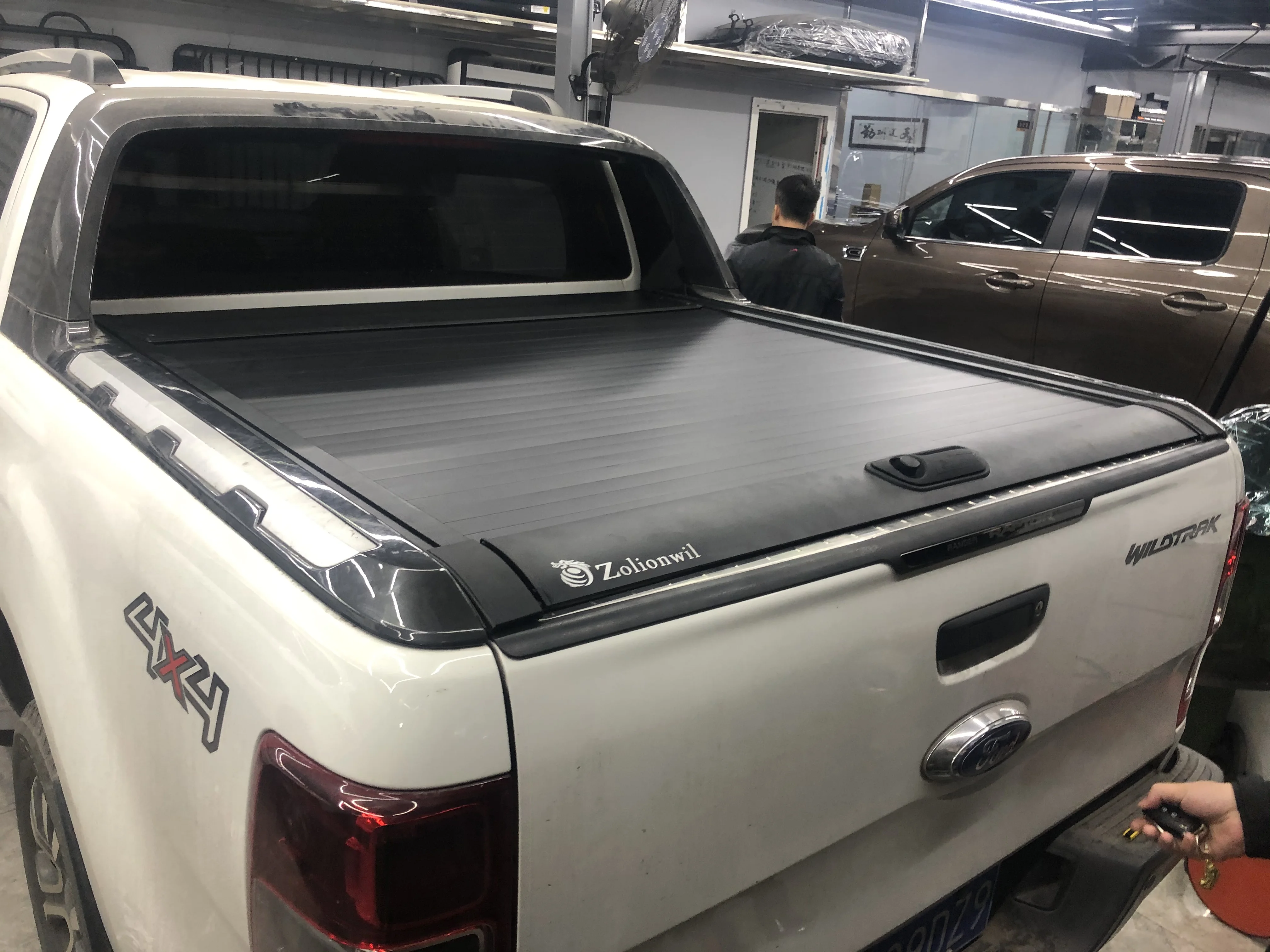 Ford pickup truck back cover flat top modified trunk cover cargo cover