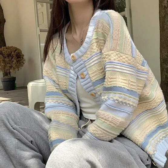 New Loose Striped Outerwear for Early Autumn and Winter 2025, Versatile Knitted Sweater, Thin Cardigan Jacket for Women