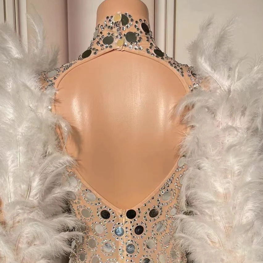 Vêtements à la mode fête robe ajustée Laser Bling diamant fille a-ligne robes Piedras Brillantes robes Invitada De Boda Mujer