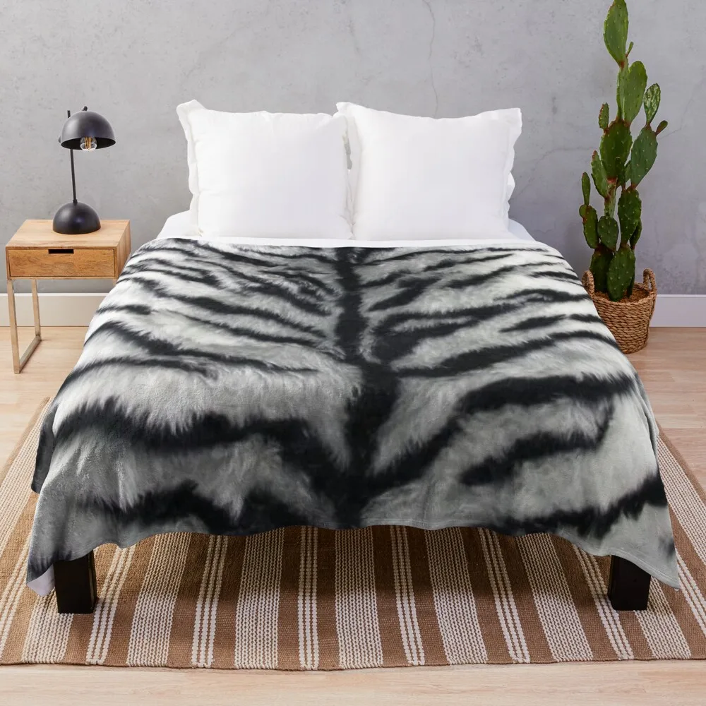 White Tiger Print Animal Skin Fur Pattern Throw Blanket Beautiful Blankets Flannel Fabric